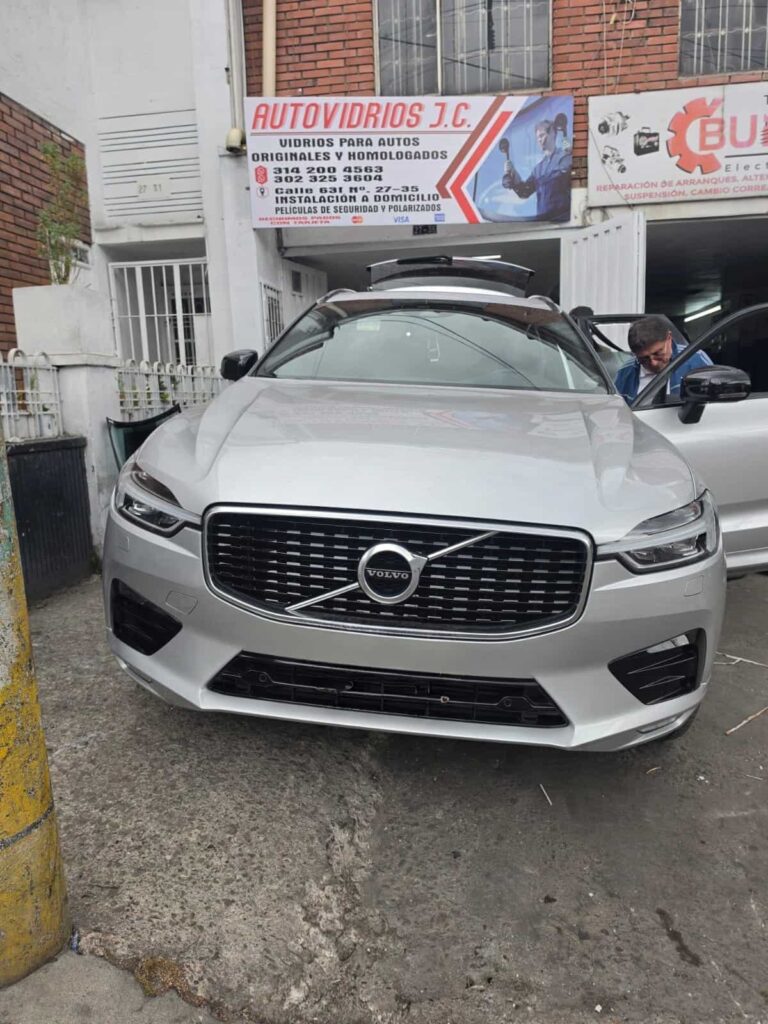 Vidrios-Volvo-XC60-Bogota